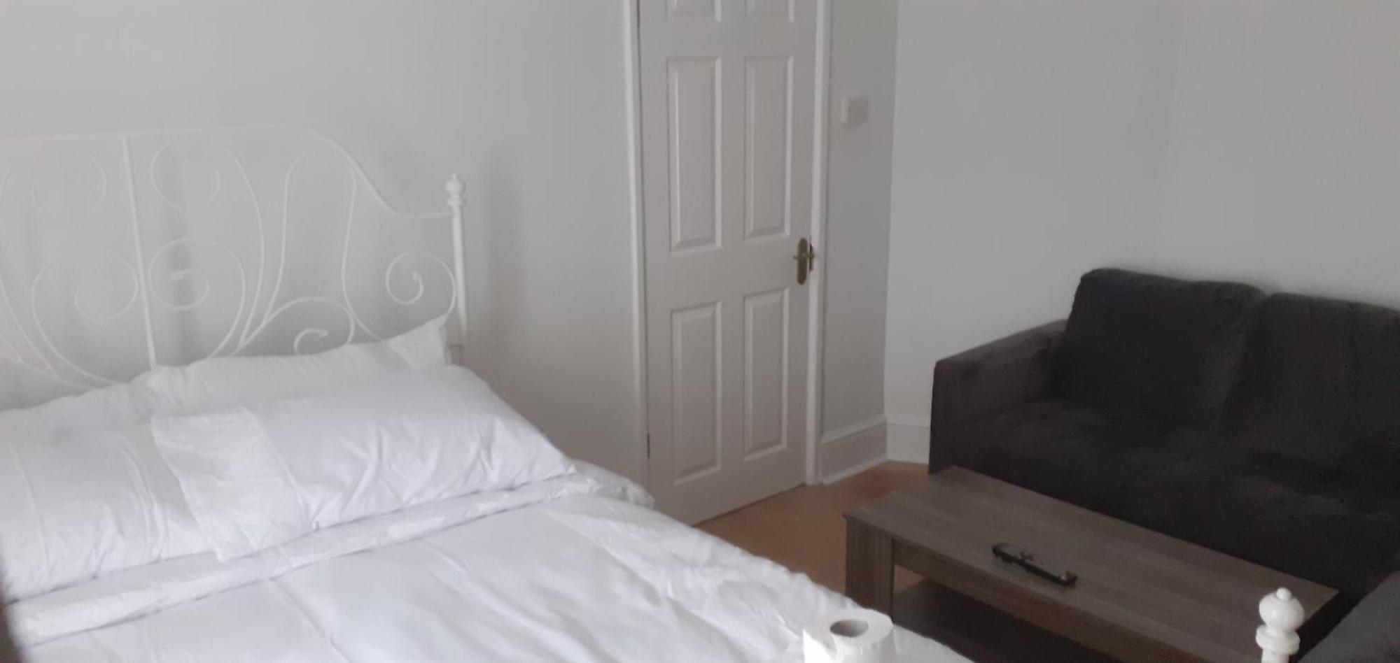 Tonyhomes Dagenham