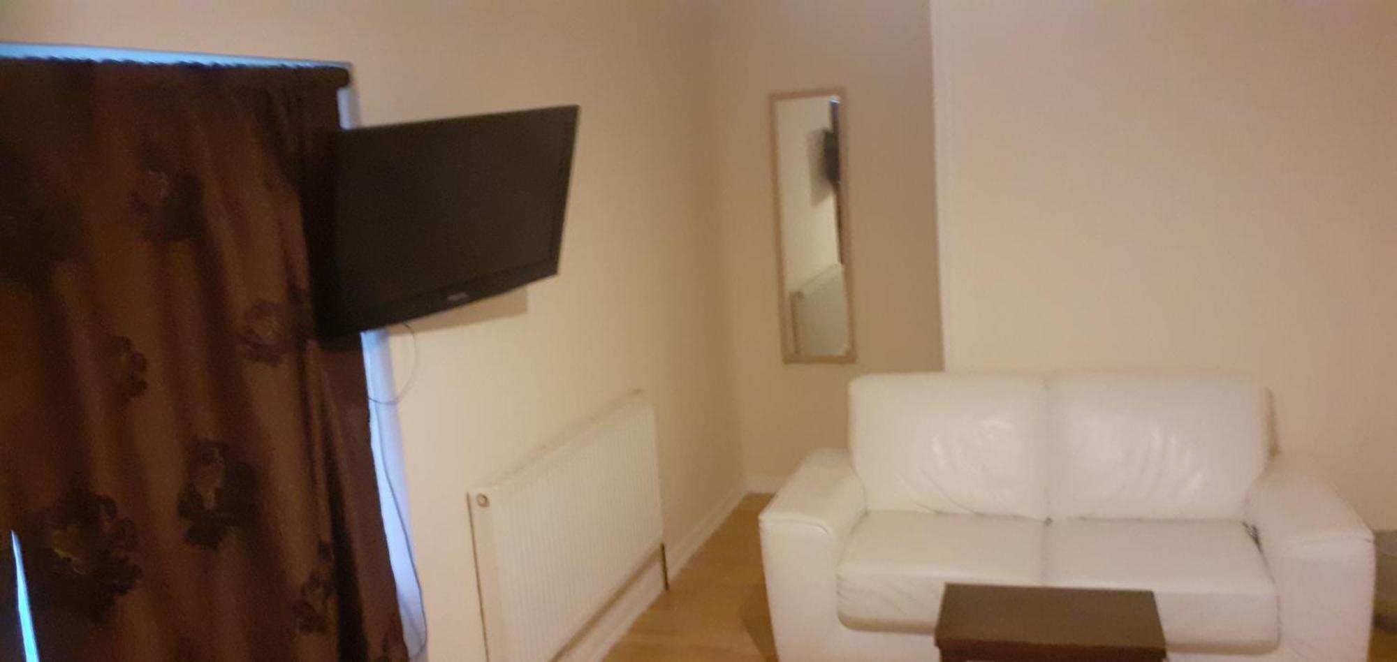 Homestay Tonyhomes Dagenham