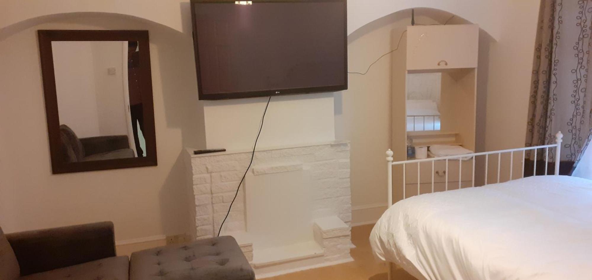 Tonyhomes Dagenham